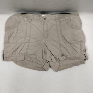 Sonoma Women's Cargo Shorts in Tan